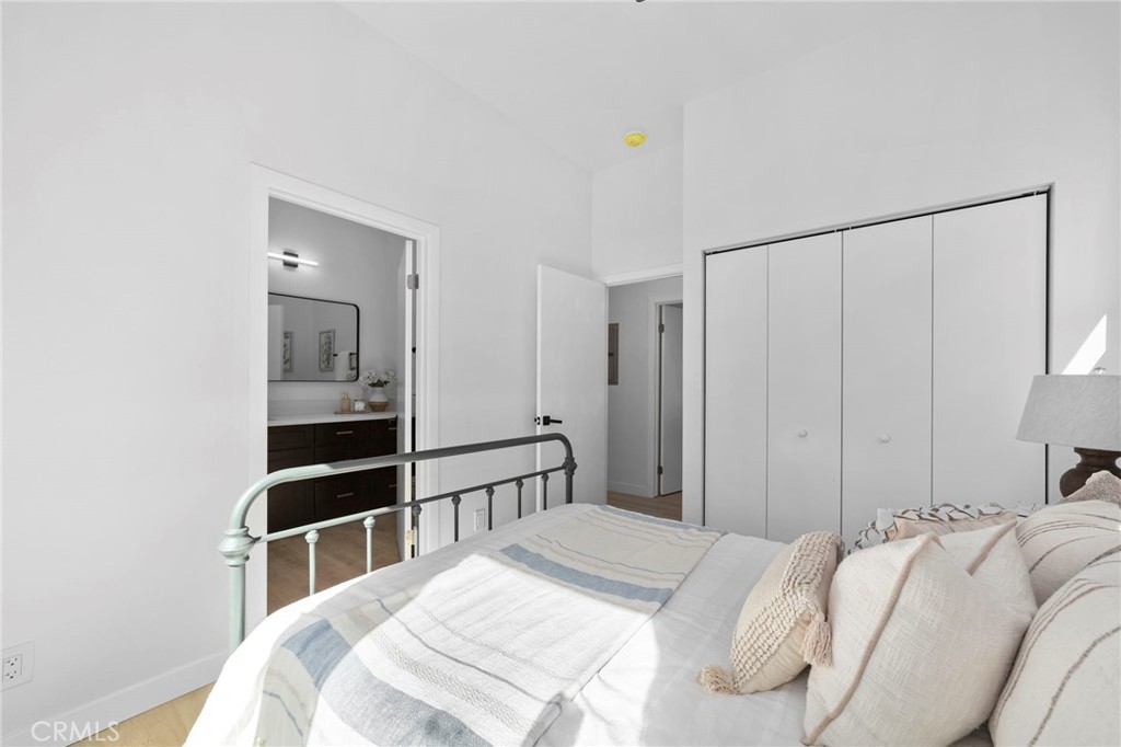 Residential Income for sale at 2532 Ganahl, Los Angeles CA