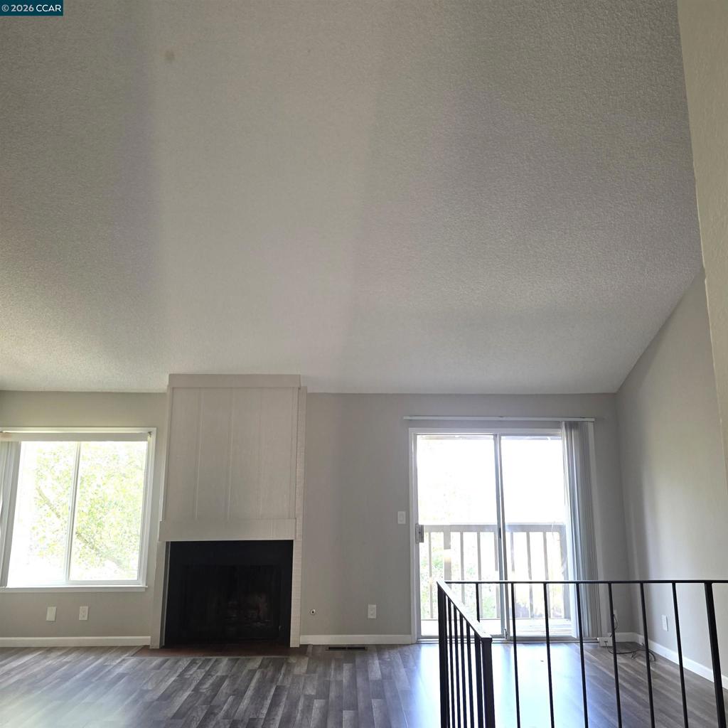 Residential Lease for rent at 4360 Eagle Peak Rd, Concord CA featuring 3 beds and 3 baths