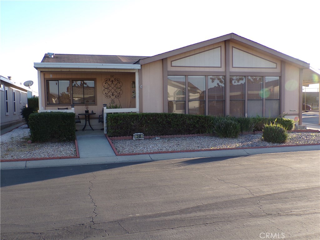 Manufactured In Park for sale at 1250 N Kirby Street 248, Hemet CA featuring 2 beds and 2 baths