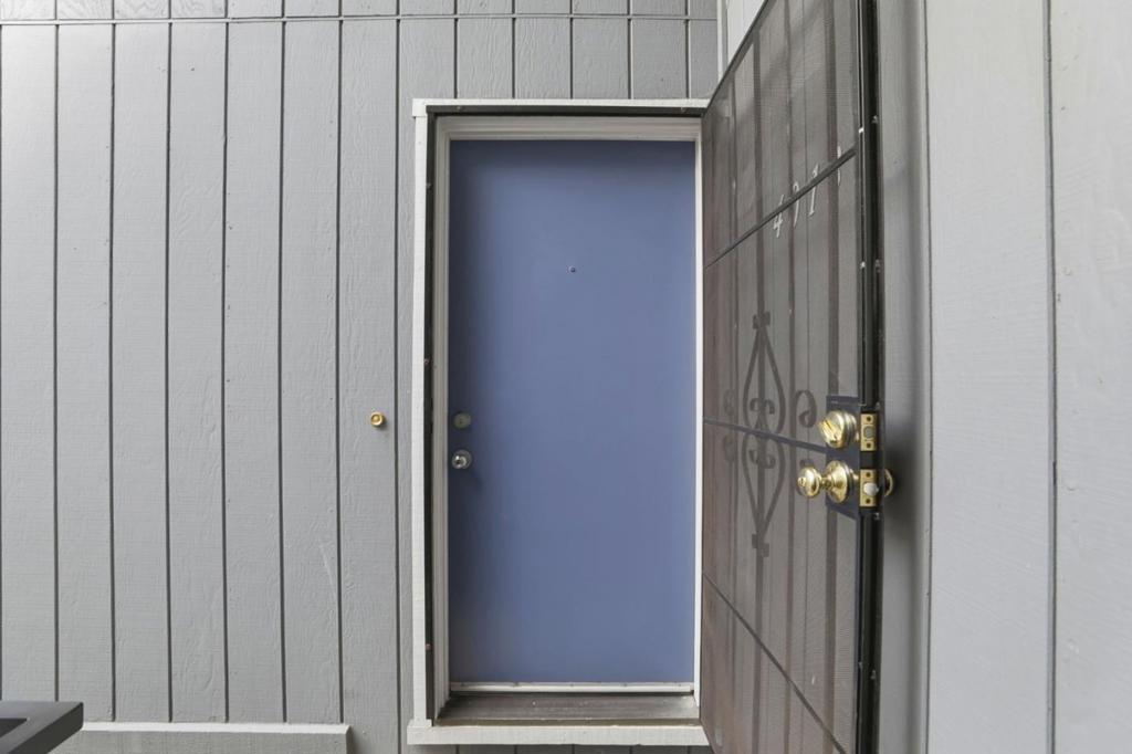 Residential for sale at 4013 Ralston, Fremont CA featuring 2 beds and 2 baths