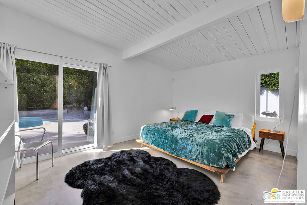 Residential for sale at 271 N Easmor Circle, Palm Springs CA featuring 3 beds and 2 baths