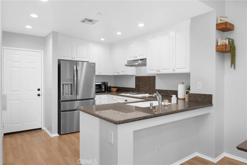 Residential for sale at 76 Paseo Del Rey, San Clemente CA featuring 3 beds and 3 baths