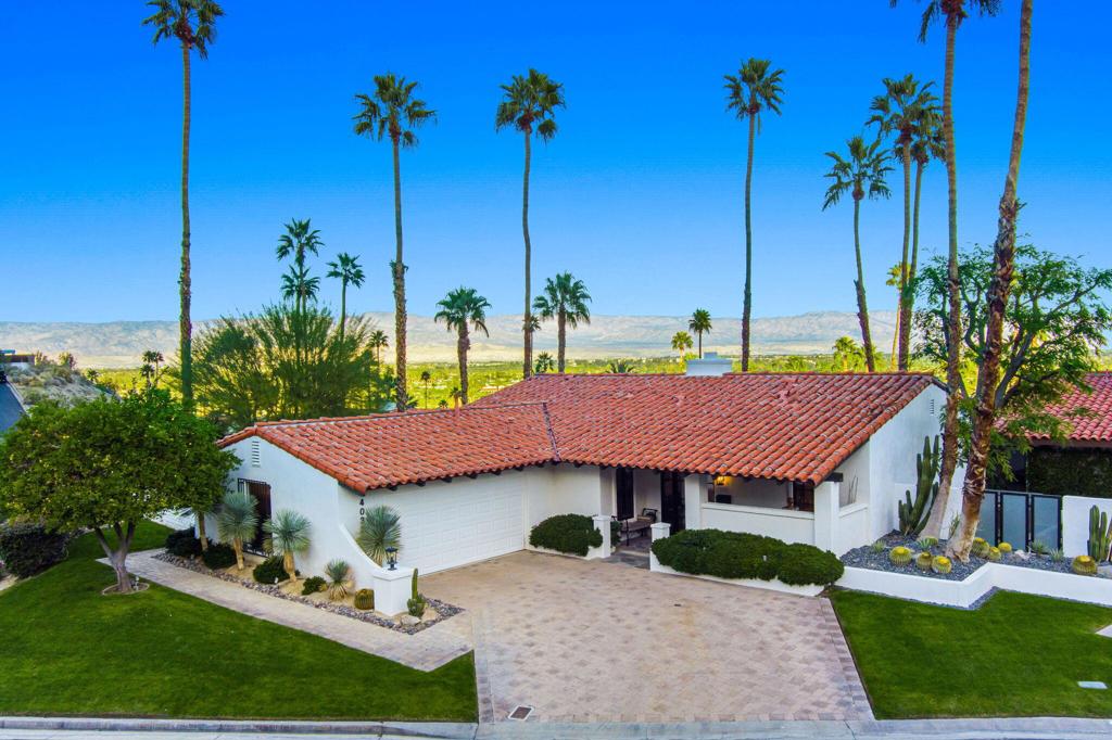 Residential for sale at 40320 Via Entrada, Rancho Mirage CA featuring 3 beds and 3 baths