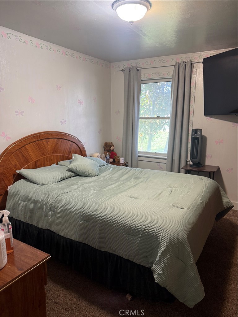 Residential for sale at 6540 Enos, Bakersfield CA featuring 5 beds and 2 baths