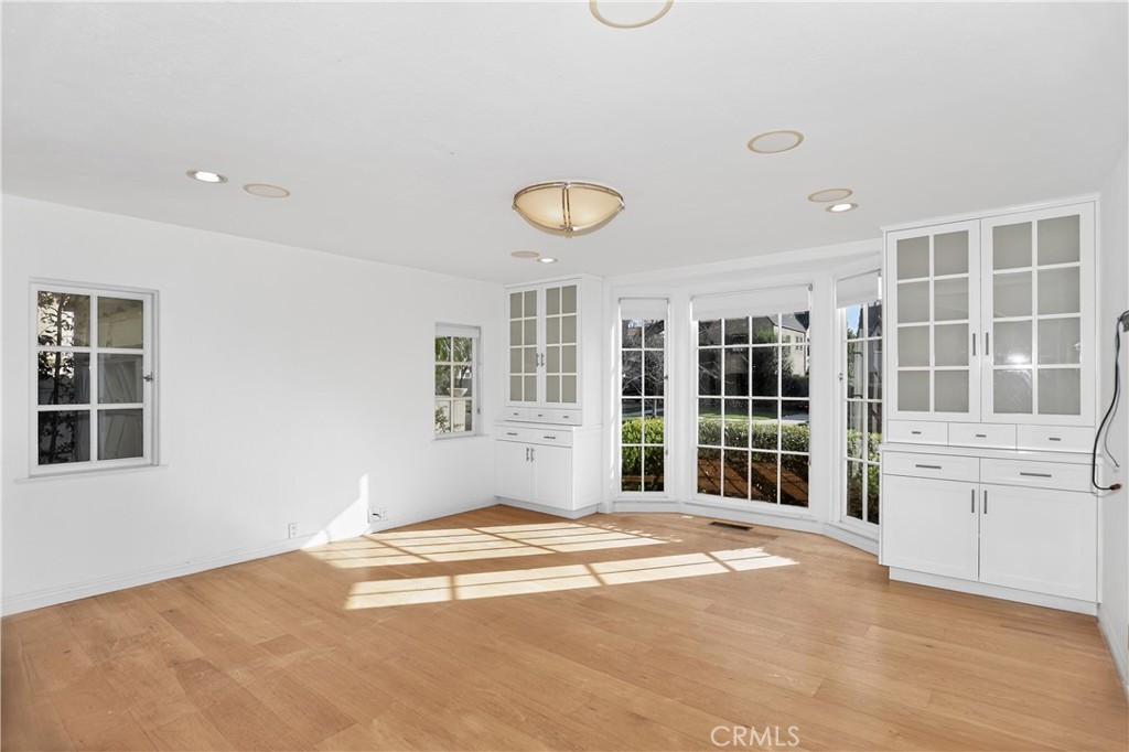 Residential Lease for rent at 6211 Warner Drive, West Hollywood, Los Angeles County CA featuring 4 beds and 4 baths