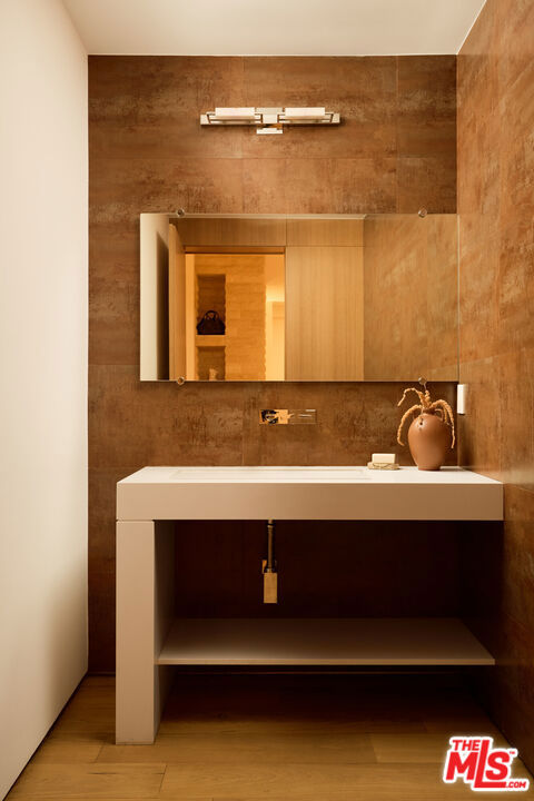 Residential for sale at 1700 Queens Road, Los Angeles CA featuring 4 beds and 6 baths