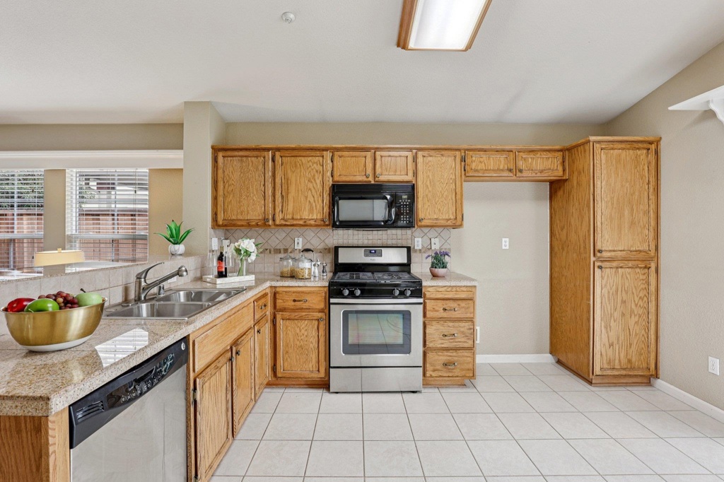 Residential for sale at 6433 6433 Aspenwood, Livermore CA featuring 3 beds and 2 baths