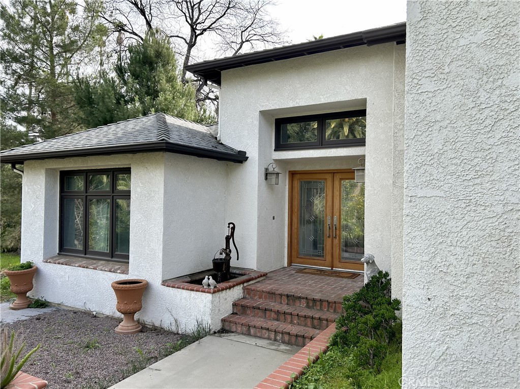 Residential for sale at 116 Franklin, Redlands CA featuring 5 beds and 3 baths