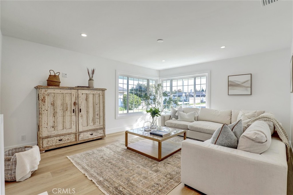 Residential for sale at 2046 Calvert, Costa Mesa CA featuring 3 beds and 2 baths