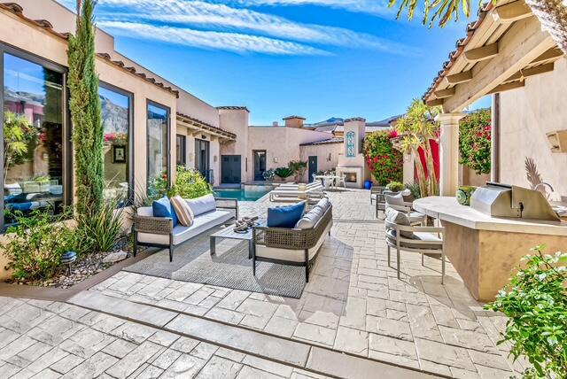 Residential Lease for rent at 20 ViA Condotti, Rancho Mirage CA featuring 3 beds and 4 baths