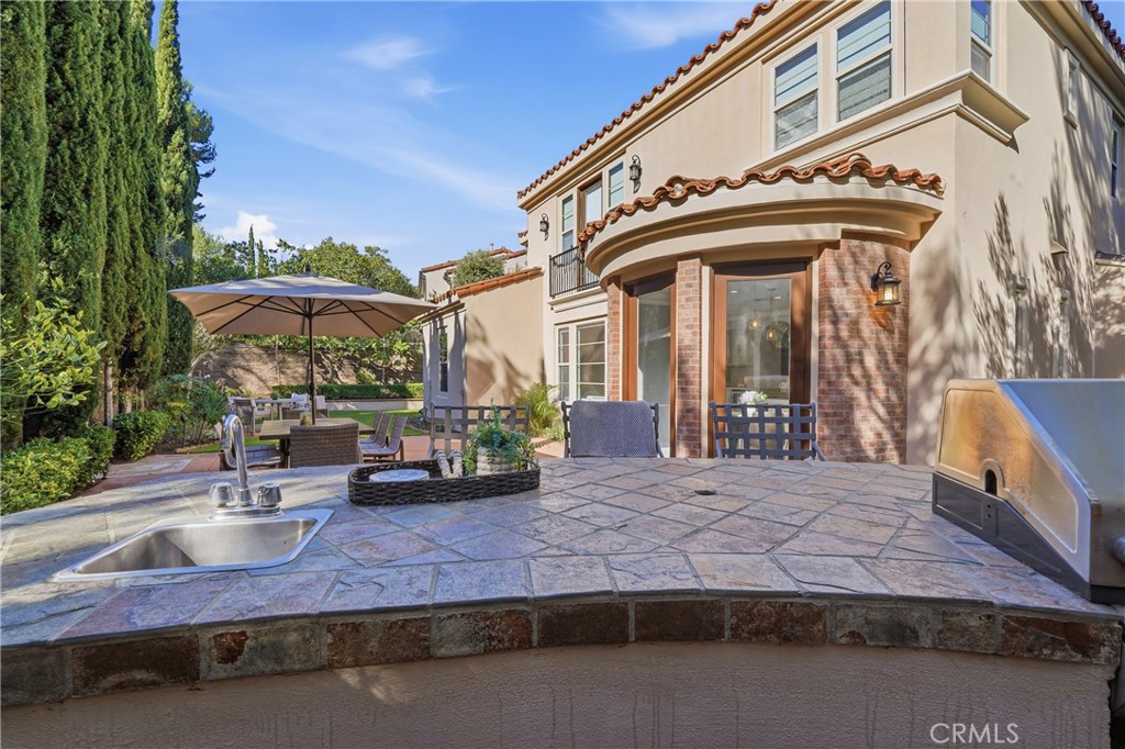 Residential for sale at 42 Arcade, Irvine CA featuring 5 beds and 5 baths