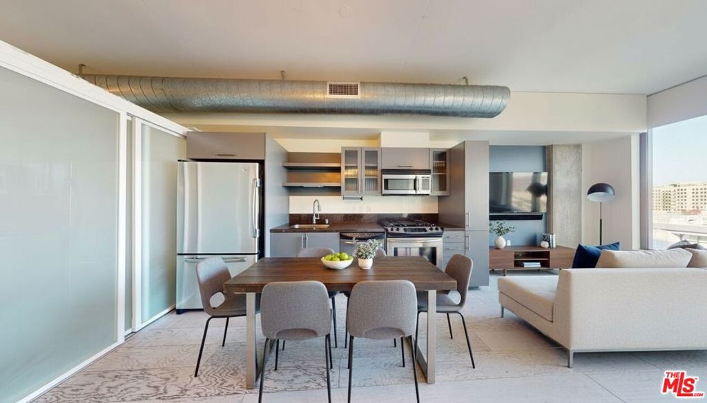 Condominium for sale at 1111 S Grand Avenue 1014, Los Angeles, CA featuring 1 bed and 1 bath
