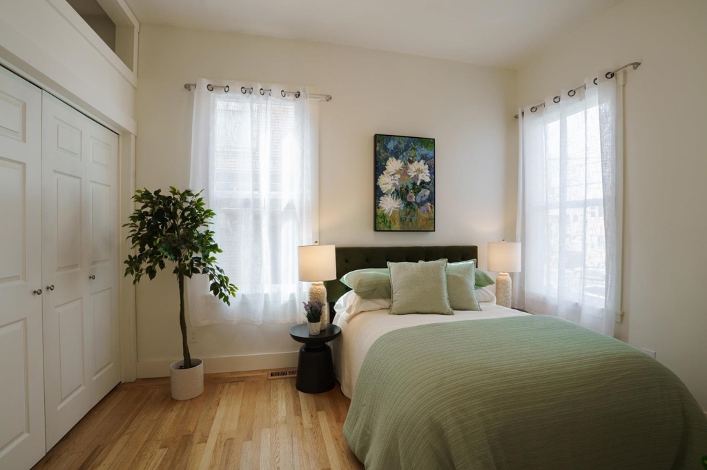 Residential for sale at 1532 1532 5th Avenue, Oakland CA featuring 5 beds and 2 baths