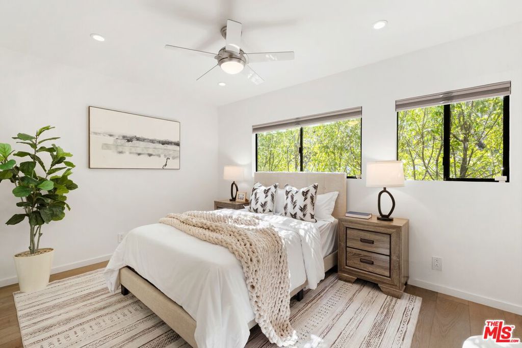 Residential for sale at 11401 Dona Evita Drive, Studio City CA featuring 4 beds and 5 baths