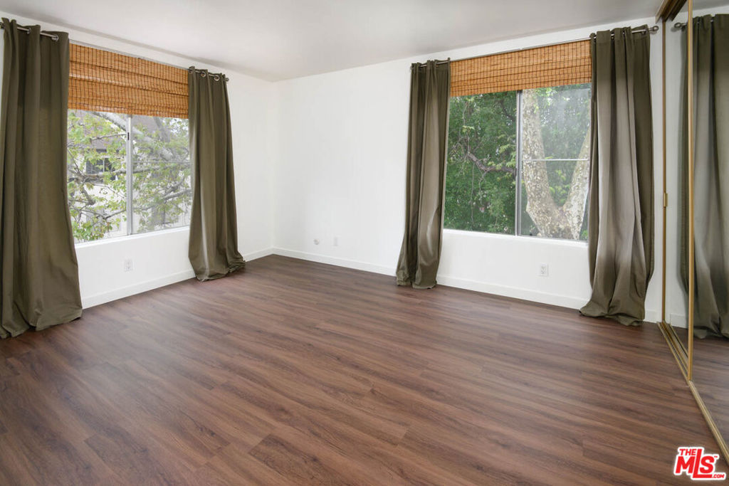 Residential Lease for rent at 11201 Summertime Lane 201, Culver City CA featuring 2 beds and 2 baths