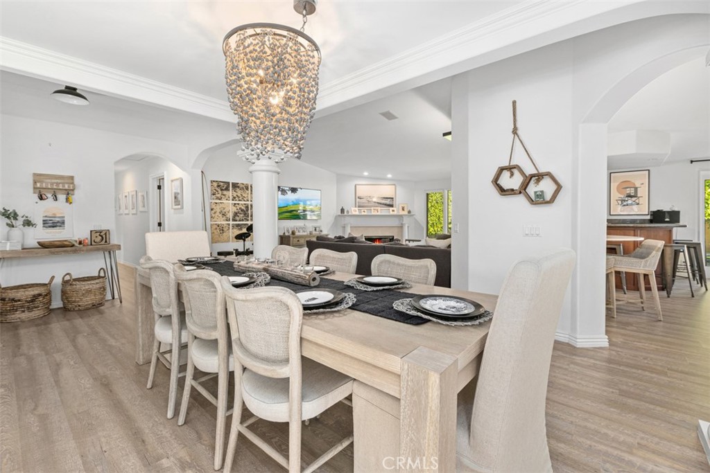 Residential Lease for rent at 600 Cliff Drive, Newport Beach CA featuring 5 beds and 5 baths
