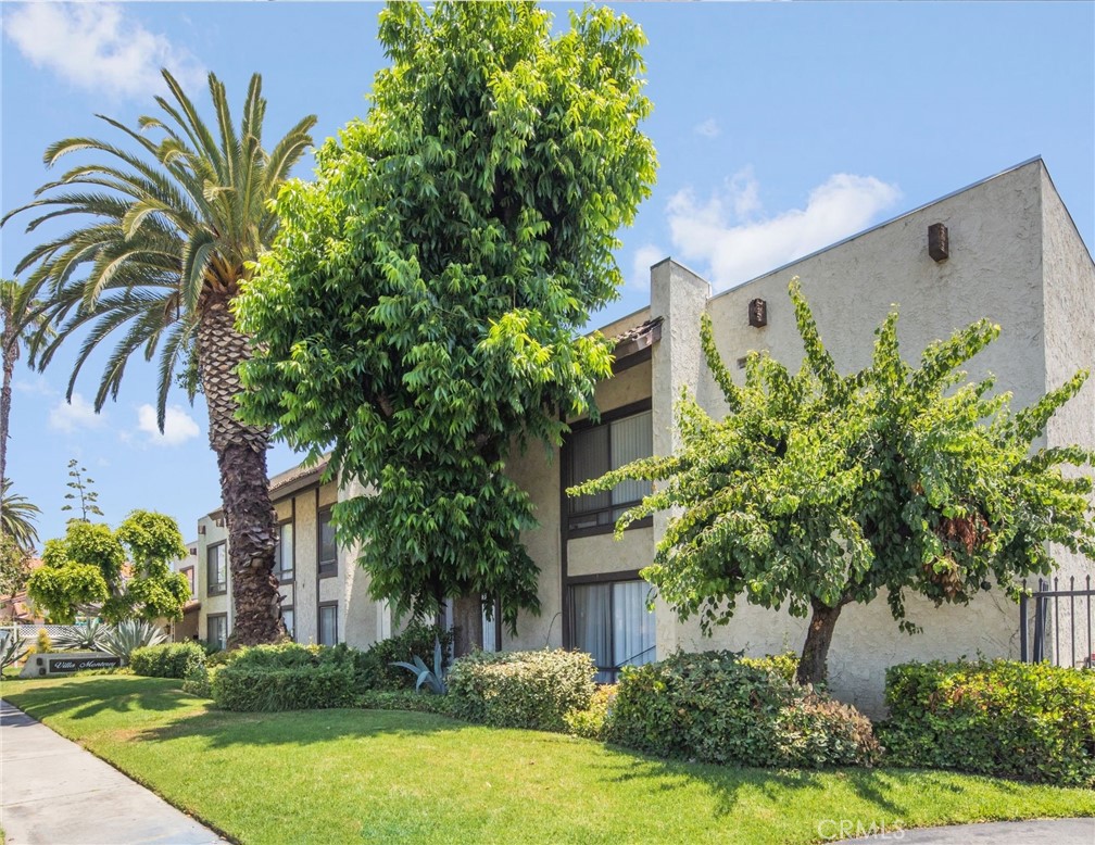 Residential Income for sale at 3108 Vineland, Baldwin Park CA