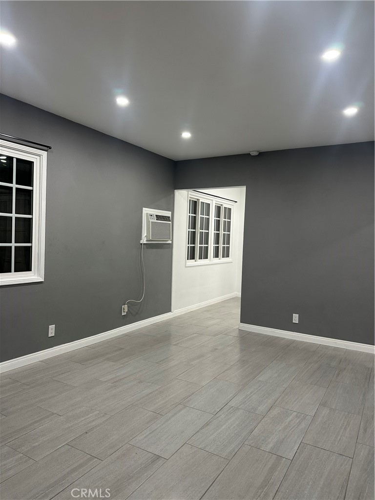 Residential Lease for rent at 435 N Basque, Fullerton, Orange County CA featuring 1 bed and 1 bath