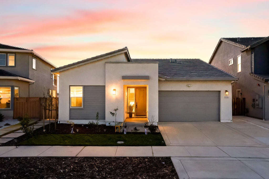Residential for sale at 3456 3456 Mulholland Drive, Lathrop CA featuring 3 beds and 3 baths