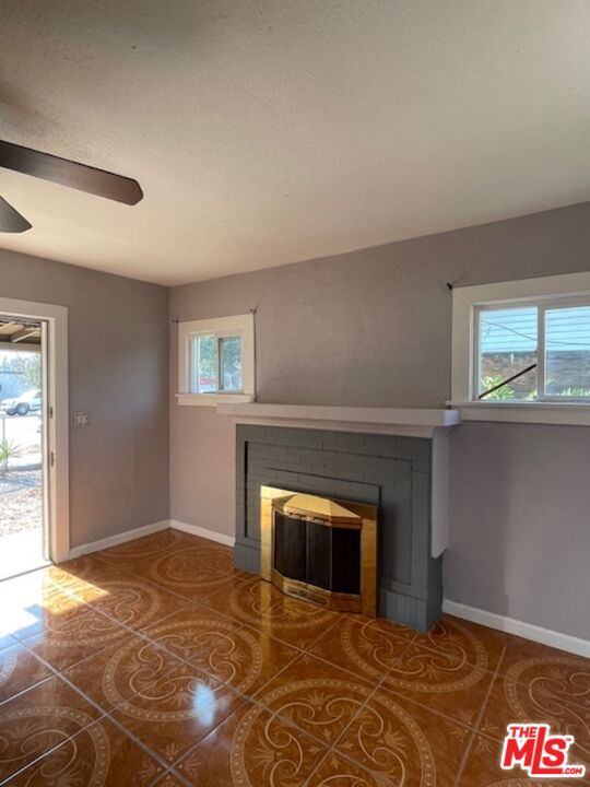 Residential Lease for rent at 604 Eye Street, Bakersfield CA featuring 3 beds and 1 bath