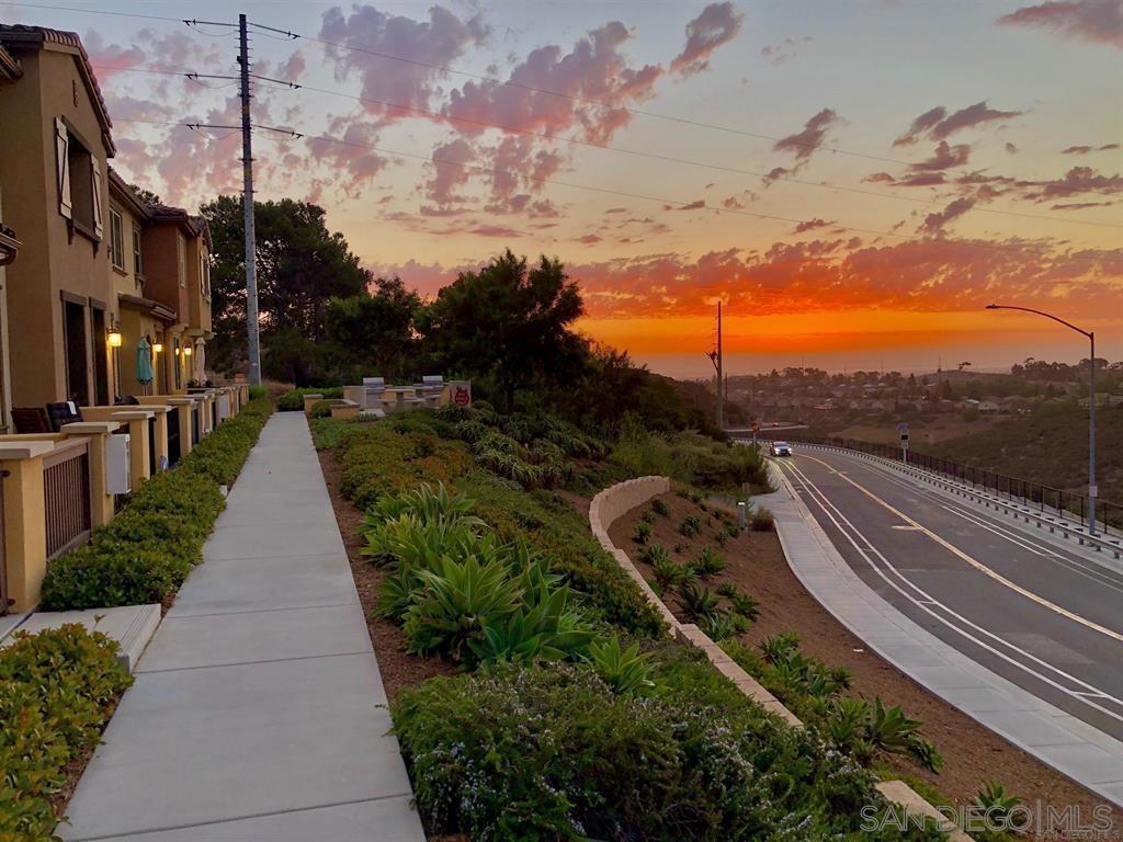 Residential Lease for rent at , San Diego, San Diego County CA featuring 3 beds and 3 baths