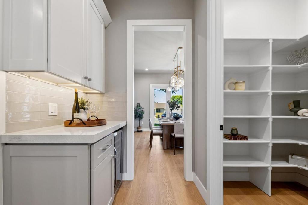 Active for sale at San Jose, CA, San Jose, CA CA and 5 baths