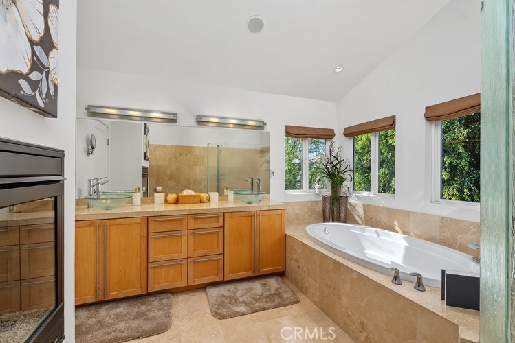 Residential for sale at 19121 La Pradera, Yorba Linda CA featuring 5 beds and 4 baths