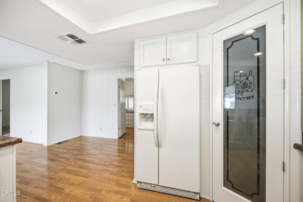 Manufactured In Park for sale at 207 Caleta Drive 98, Camarillo CA featuring 2 beds and 2 baths