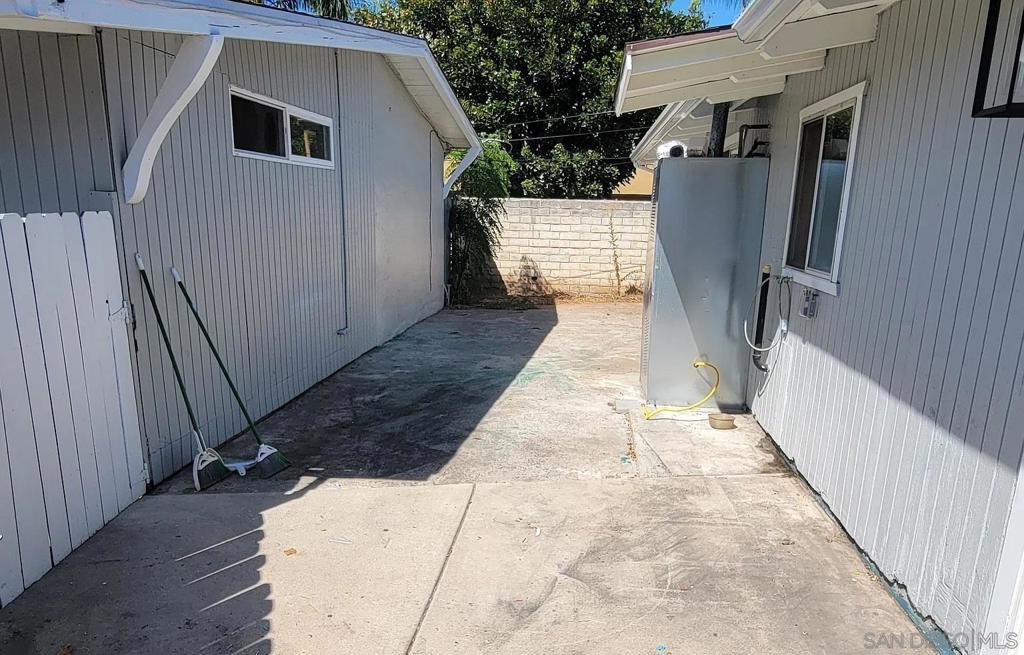 Residential Income for sale at 1383 87 Oakdale Avenue, El Cajon CA