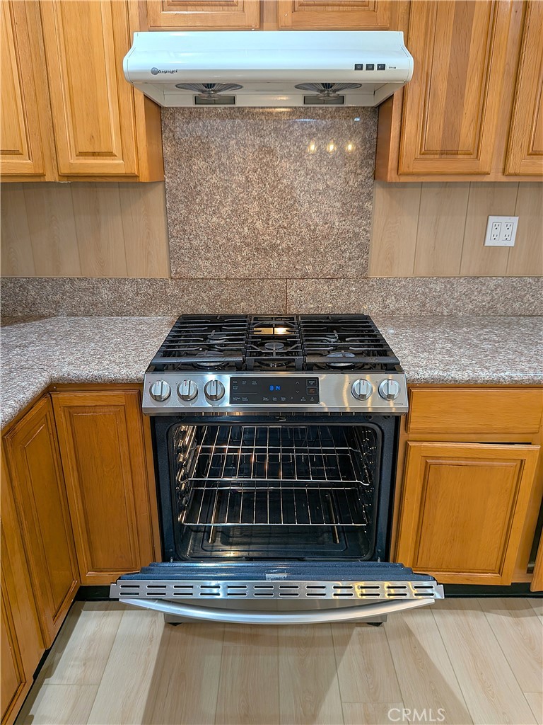 Residential Lease for rent at 11125 Freer Street A, Temple City CA featuring 2 beds and 1 bath