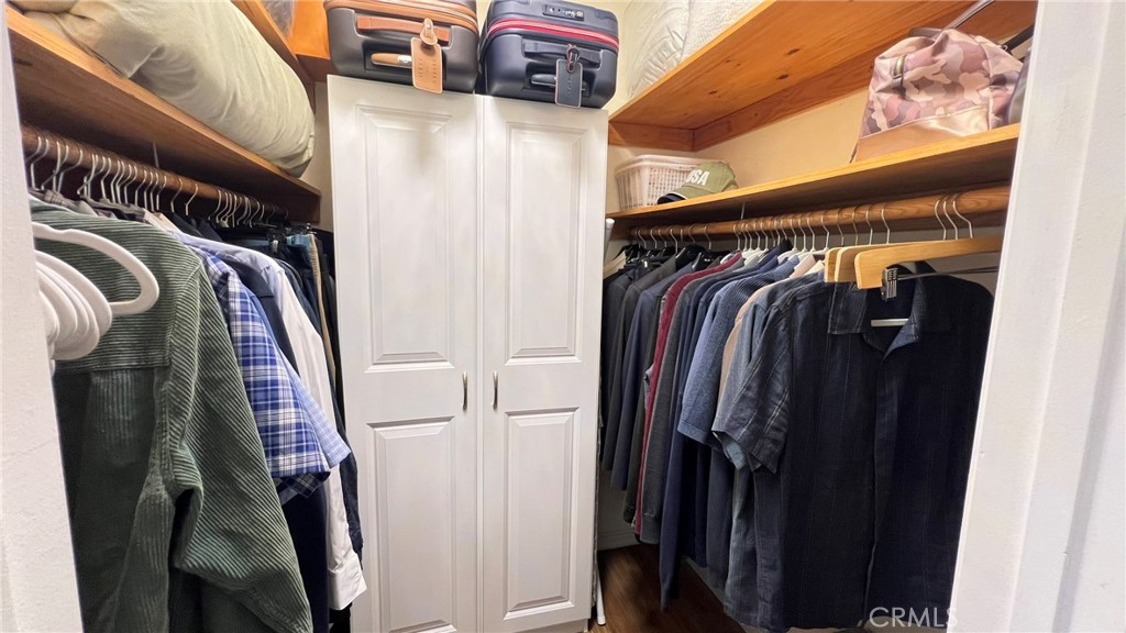 Residential for sale at 306 E Thornton, Hemet CA featuring 2 beds and 1 bath