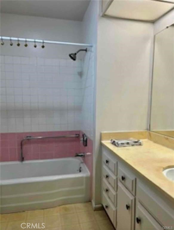 Residential for sale at 600 S Lyon, Hemet CA featuring 2 beds and 2 baths