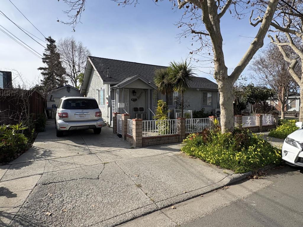Residential Lease for rent at 905 N 4th Street, San Jose CA featuring 3 beds and 2 baths