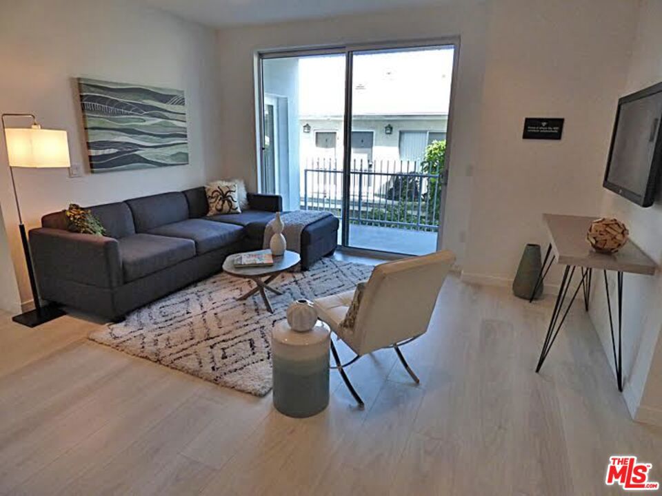 Residential Lease for rent at 1526 ARMACOST Avenue 503, Los Angeles, Los Angeles County CA featuring 3 beds and 3 baths