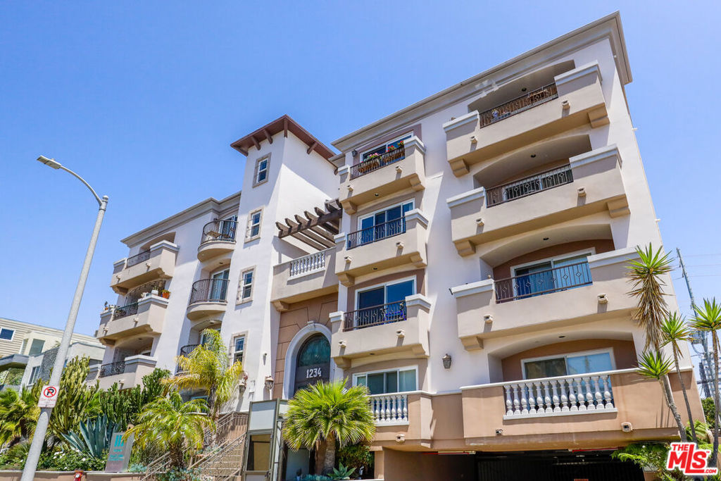 Residential Lease for rent at 1234 Armacost Avenue ph5, Los Angeles, Los Angeles County CA featuring 3 beds and 3 baths