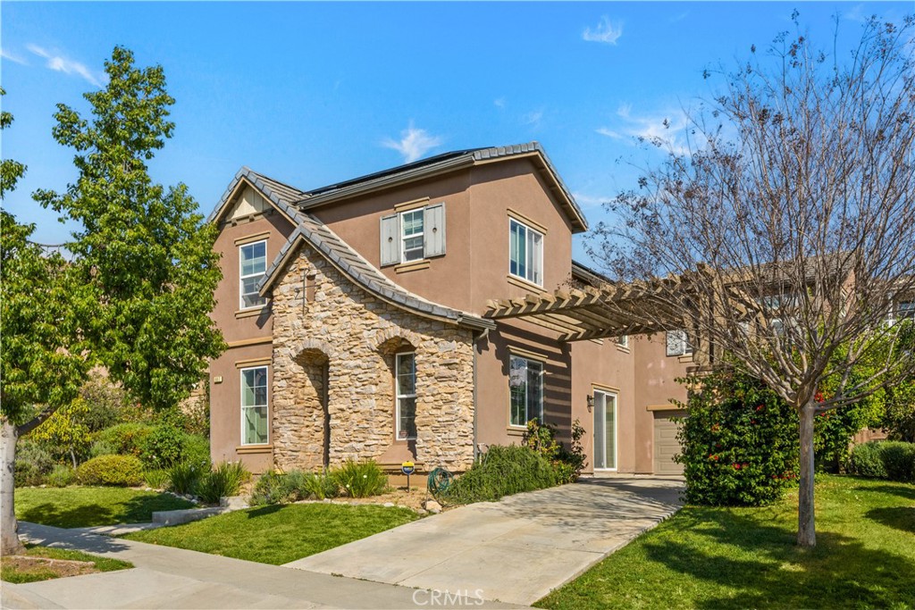 Residential for sale at 687 E Lemon Swirl, Azusa CA featuring 3 beds and 3 baths