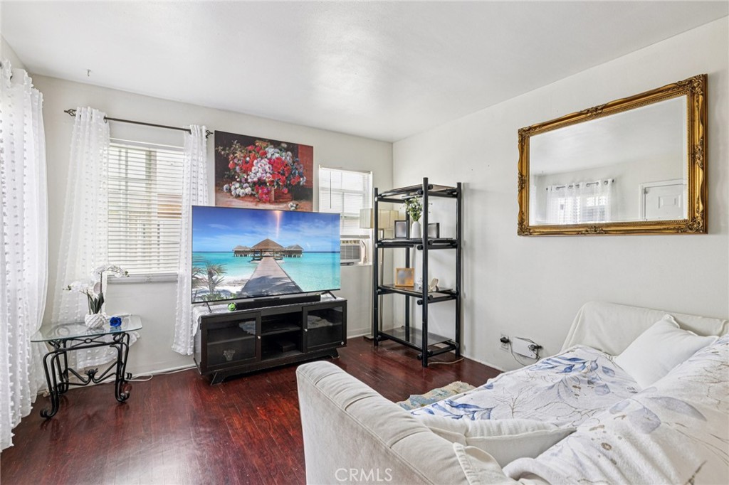 Residential for sale at 2938 Oakwood, Lynwood CA featuring 2 beds and 1 bath