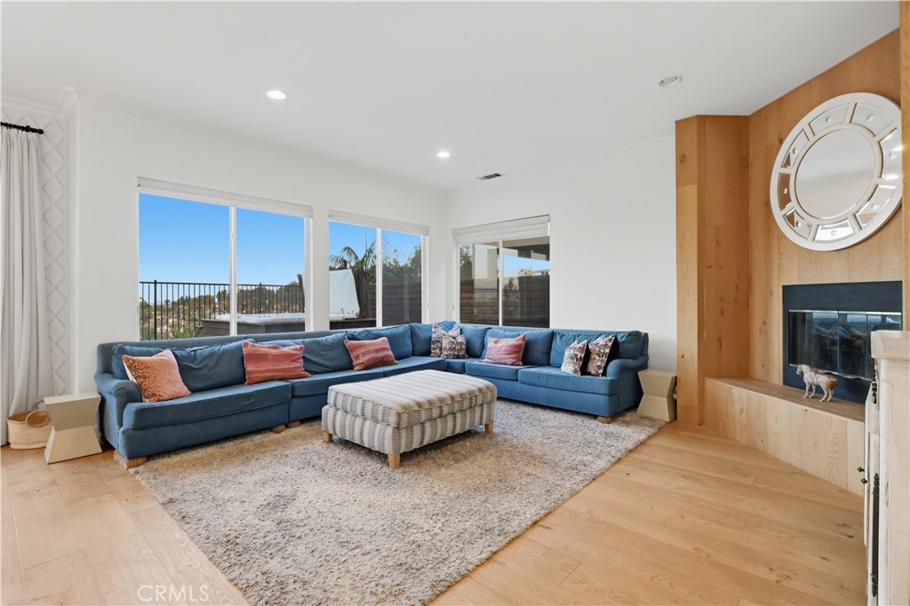 Residential for sale at 2108 Ridgeview Terrace, Signal Hill CA featuring 5 beds and 5 baths