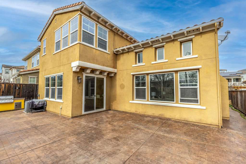 Residential for sale at 3252 3252 CARPENTER WAY, San Ramon CA featuring 4 beds and 4 baths