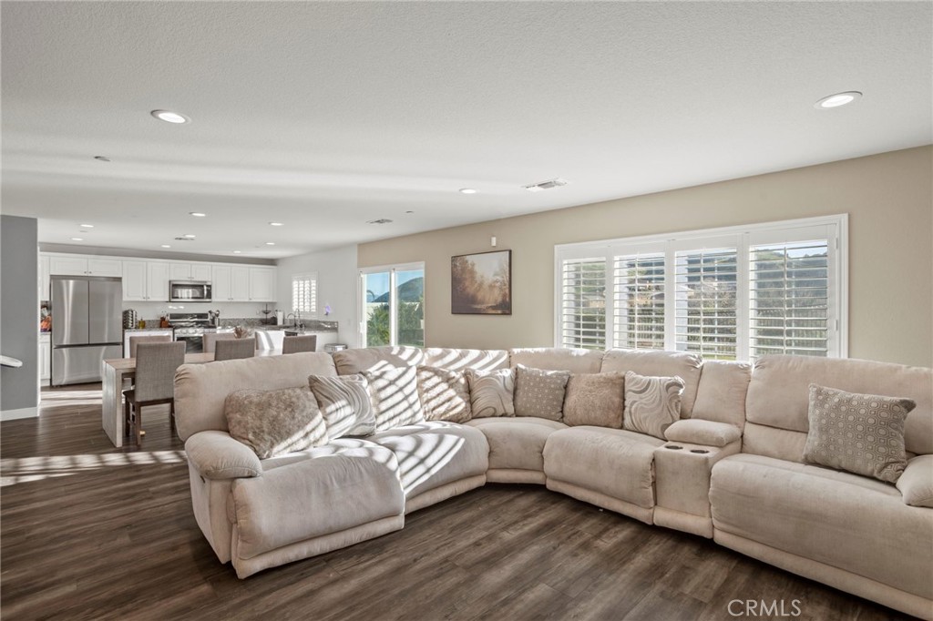 Residential Lease for rent at 4030 Yuul Circle, San Jacinto CA featuring 4 beds and 3 baths