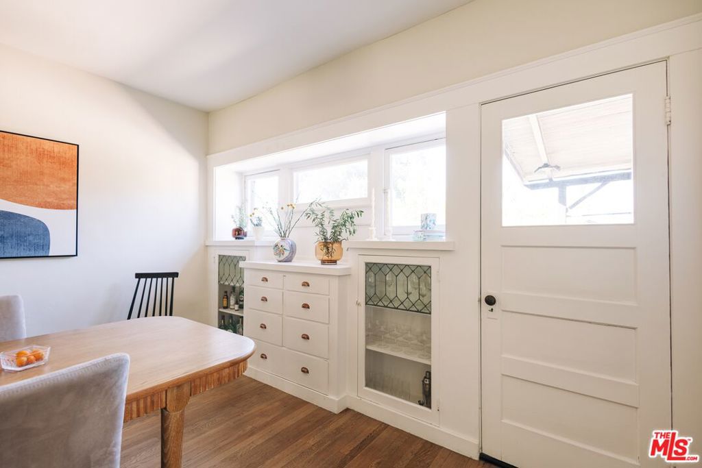 Active for sale at Pasadena, CA, Pasadena, CA CA and 1 bath