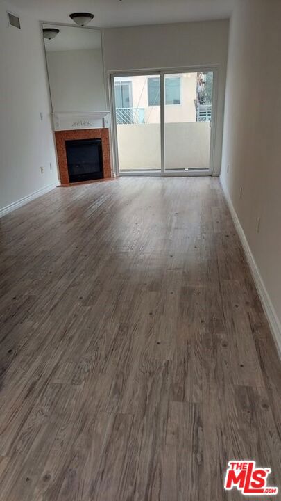 Residential Lease for rent at 1412 Colby 406, Los Angeles, Los Angeles County CA featuring 2 beds and 2 baths