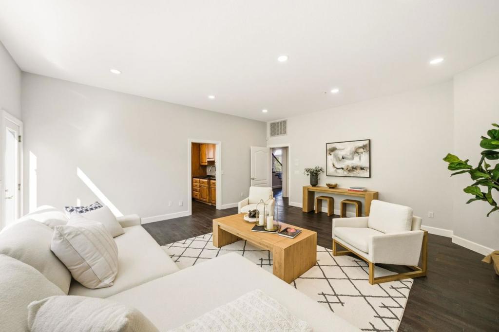 Active for sale at Los Gatos, CA, Los Gatos, CA CA and 6 baths