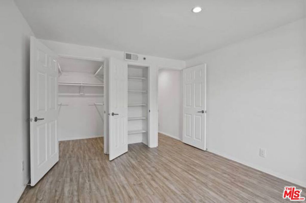 Residential Lease for rent at 11711 Ohio Avenue 314, Los Angeles, Los Angeles County CA featuring 4 beds and 3 baths