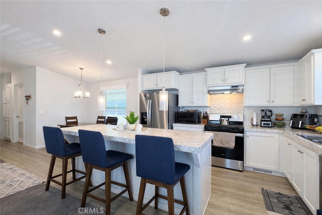 Manufactured In Park for sale at 16600 Orange Avenue 130, Paramount CA featuring 3 beds and 2 baths