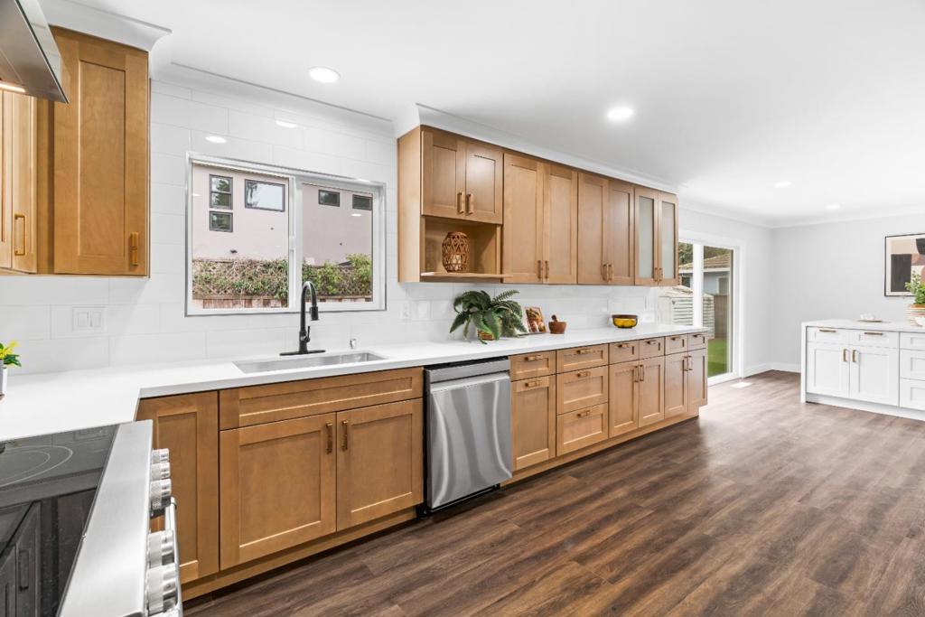 Residential for sale at 432 8th Avenue, Menlo Park CA featuring 3 beds and 2 baths