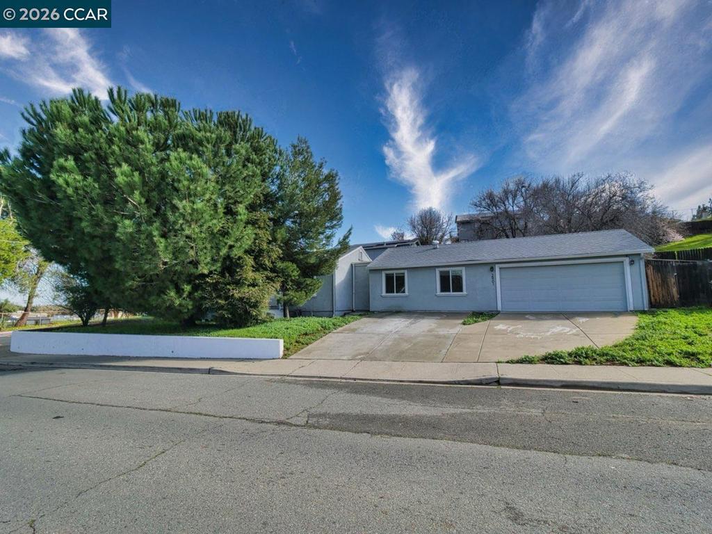Residential for sale at 2901 2901 Roosevelt Ln, Antioch CA featuring 4 beds and 2 baths