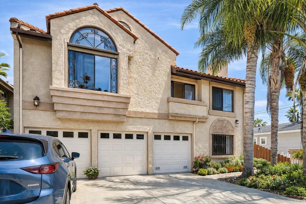 Residential Lease for rent at 4111 Iowa St 1, San Diego, San Diego County CA featuring 2 beds and 2 baths