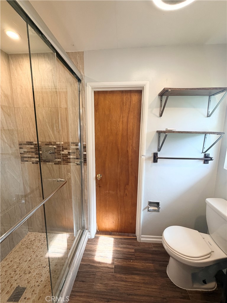 Residential Lease for rent at 323 E Holly Street, Rialto CA featuring 3 beds and 2 baths