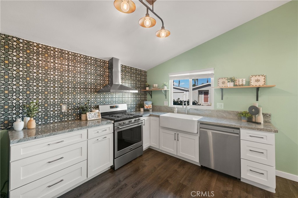 Manufactured In Park for sale at 21 Coble, Cathedral City CA featuring 2 beds and 2 baths